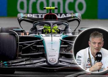 Mercedes admite arrependimento por atraso em resolver problemas do W15 apesar de recente melhoria no desempenho.