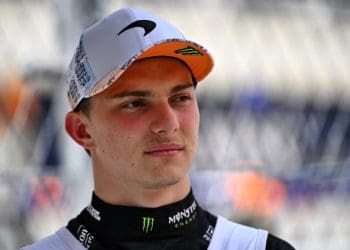 Stella elogia rapidez e profissionalismo de Piastri no Grande Prêmio de F1 em Miami.