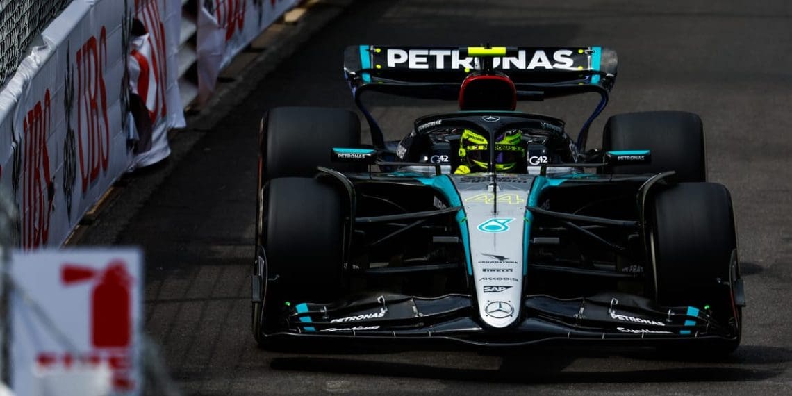 Mercedes empurra limites com carro de Fórmula 1 de 2024.