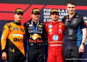 Coletiva de imprensa após o Grande Prêmio da Emilia Romagna apresenta os três primeiros colocados.