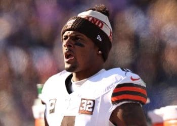 Browns QB Deshaun Watson intensifies efforts to recruit WR.