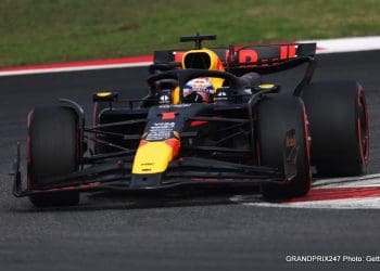 Grande Prêmio da China: Verstappen dominante, Red Bull sem concorrência.