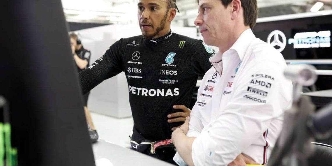 TOto Wolff admite que uma mudança significativa na configuração teve consequências negativas no carro de Lewis Hamilton no treino do Grande Prêmio da Austrália.
