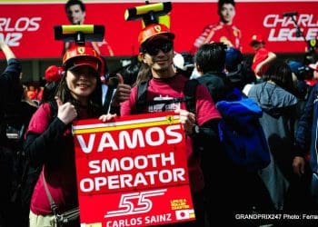 Sainz insta acelerar negociações com outras equipes