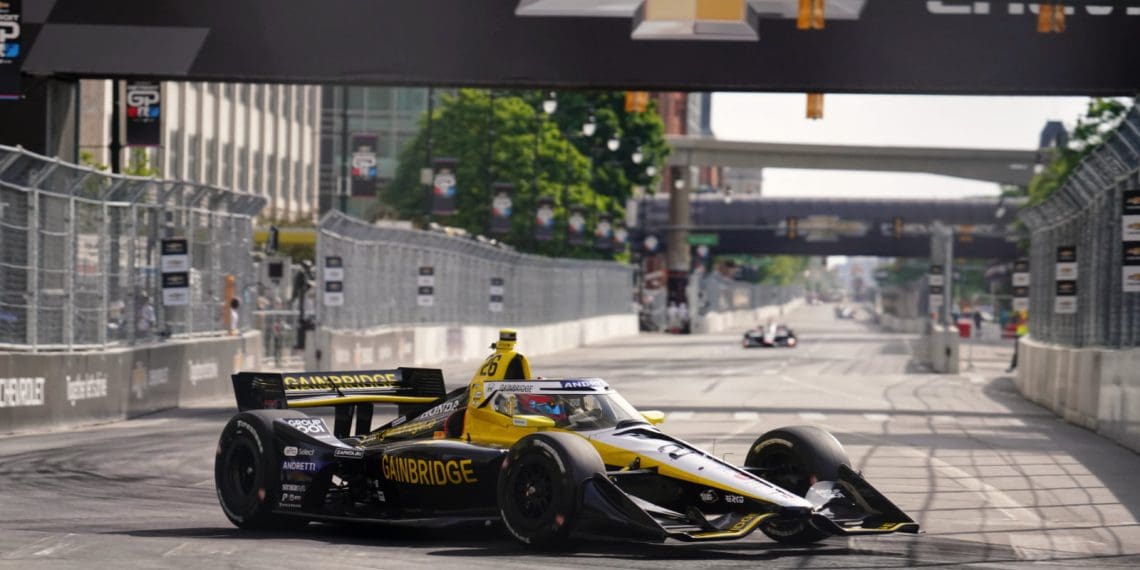 Herta domina competição em emocionante segundo treino da IndyCar.