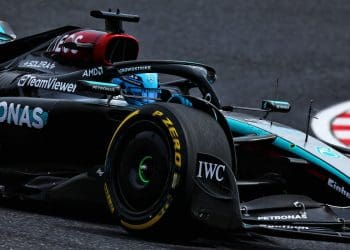 Russell e Piastri recebem luz verde após incidente no Grande Prêmio do Japão de F1.