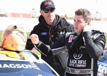 Noah Gragson analisa sua mentalidade e determinação durante tempos incertos.