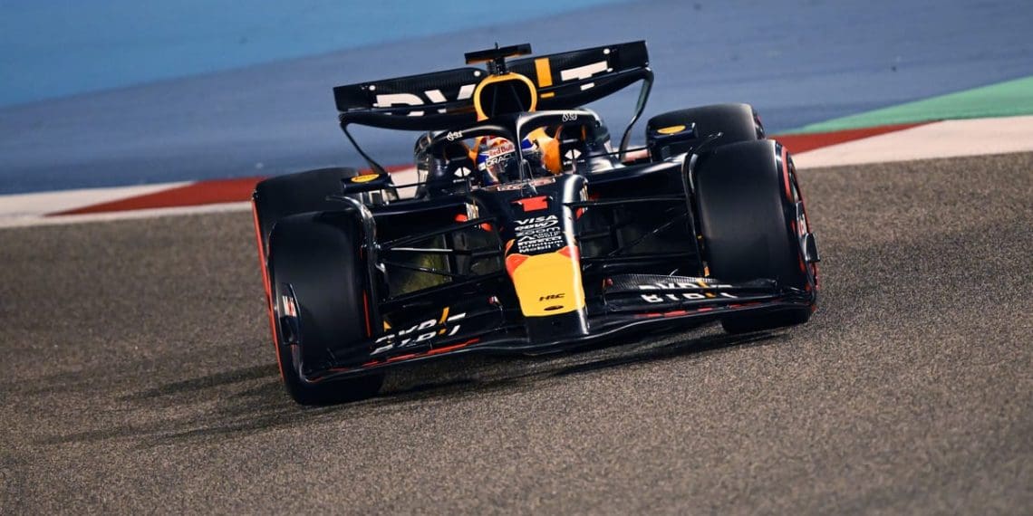 F1 2024 Grande Prêmio do Bahrain: Verstappen garante a pole position.