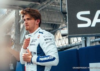 Vowles: Substituição de Sargeant por Antonelli em Imola não vai acontecer.