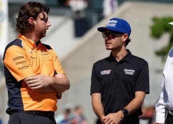 Kyle Larson priorizará Coca Cola 600 em vez do Indy 500 se a corrida da IndyCar for atrasada.