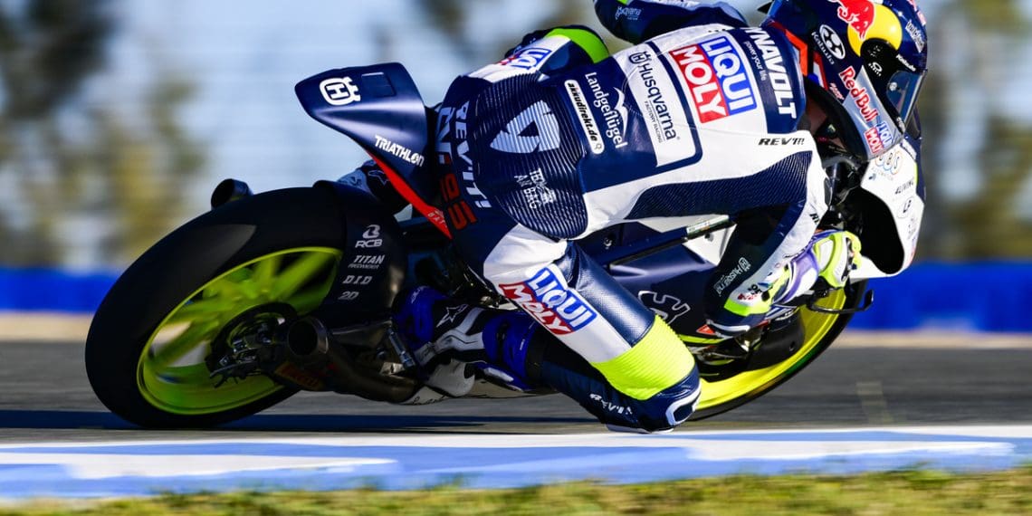 Veijer garante vitória elegante na corrida de Moto3 em Jerez.