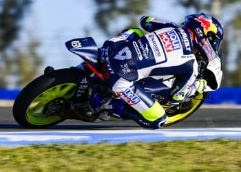 Veijer garante vitória elegante na corrida de Moto3 em Jerez.