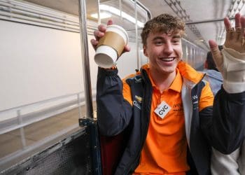 McLaren lidando com impacto emocional de contratação decepcionante.