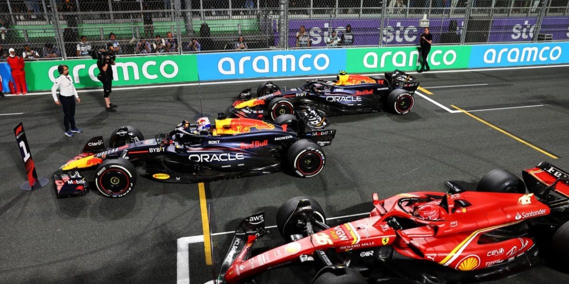 O crescimento da Ferrari como grande desafiante da Red Bull na Fórmula 1.