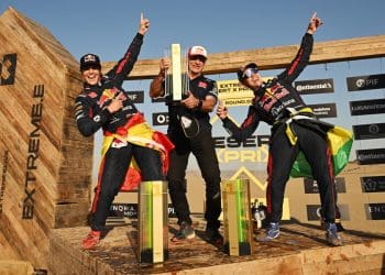 Sainz and McConnell shining after strong beginning in Extreme E