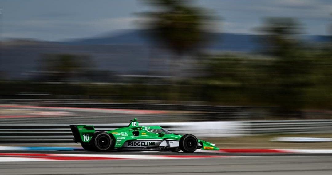 Corrida de exibição da IndyCar de $1 milhão tem resultado inovador.