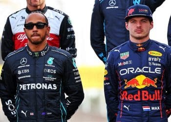 Toto Wolff considera Max Verstappen como substituto de Lewis Hamilton no futuro.