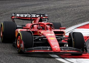 Leclerc identifica setor onde Ferrari precisa melhorar durante atualizações de 2024 na F1.