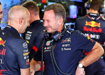 Jos Verstappen vai perder Grande Prêmio da Arábia Saudita após altercação com Christian Horner.
