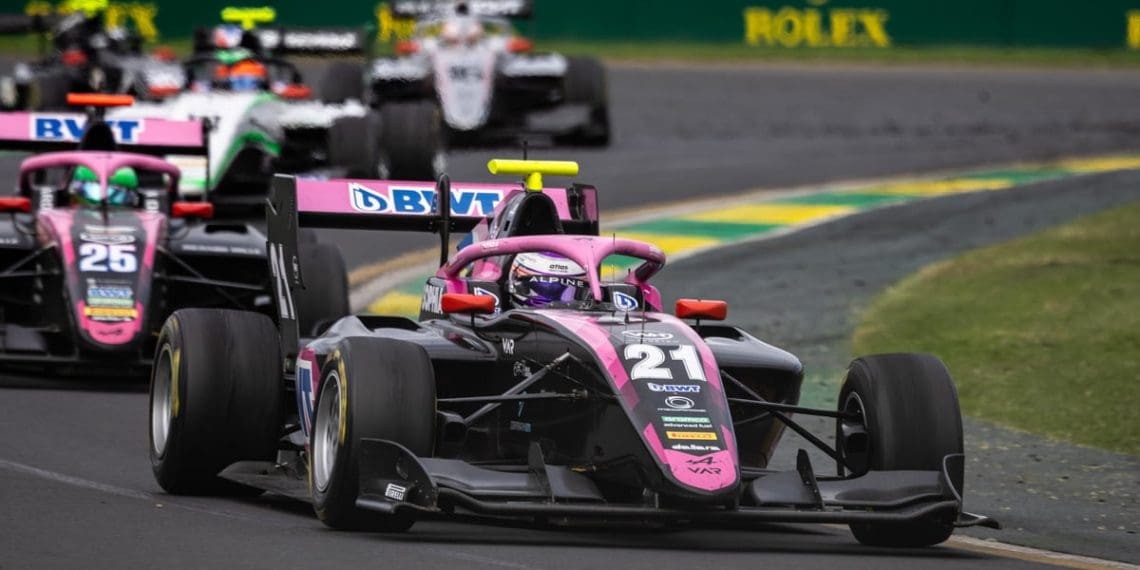 Fórmula 3 pilotos se preparam para Imola após hiato de dois meses.