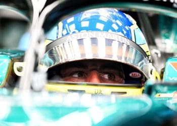 Alonso não espera repetir pódio da Aston Martin no GP do Bahrein.