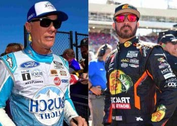 Kevin Harvick acredita que é hora de Martin Truex Jr. resolver o debate em curso e fazer uma escolha sobre seu futuro.