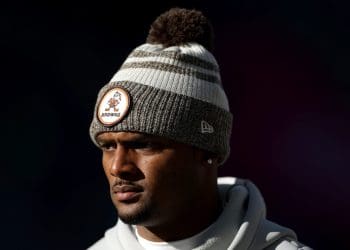 Deshaun Watson’s Bold Move: Recruiting Free Agent WR!