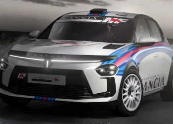 Lancia retorna ao rally com novo Ypsilon.