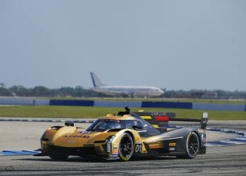 Van der Zande lidera na primeira sessão em Sebring