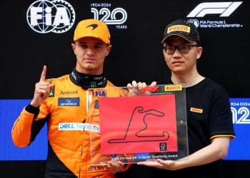 McLaren esclarece motivo da volta de pole reinstalada de Norris no F1 Sprint na China.