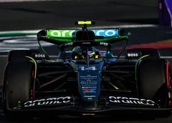 Alonso lidera treino 2 do Grande Prêmio da Arábia Saudita enquanto Hamilton sob escrutínio