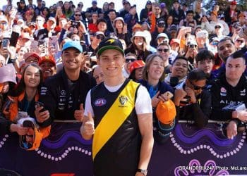 Hakkinen: Piastri altamente motivado mira para desempenho excepcional.