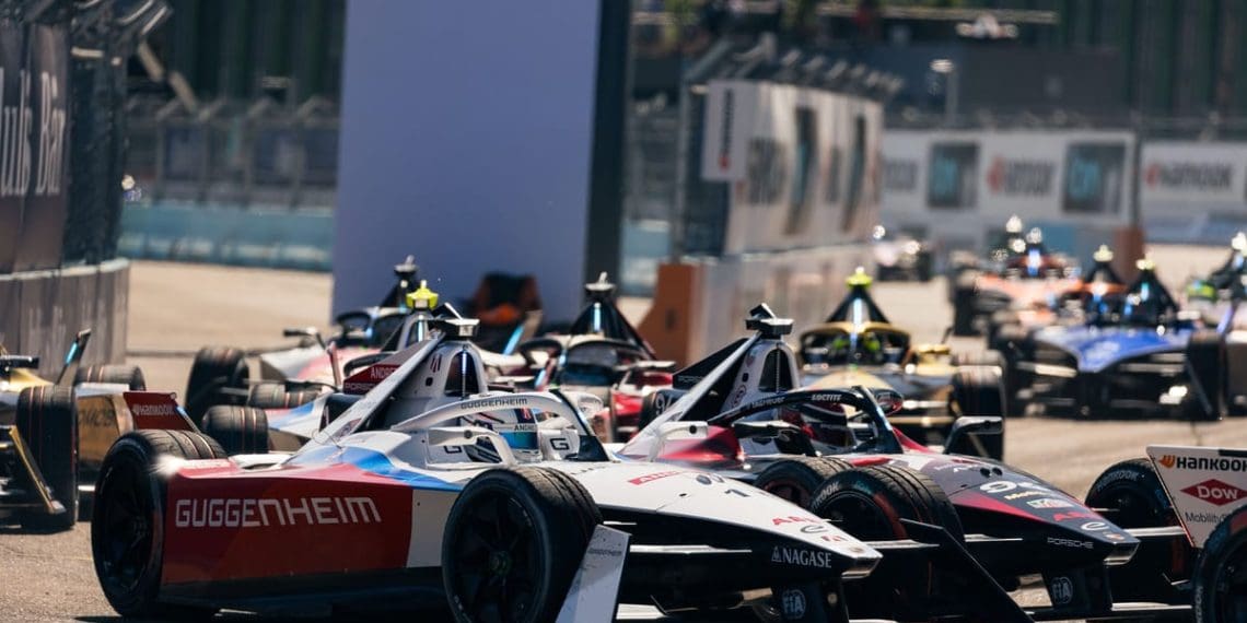 Conflito interno da Porsche na Fórmula E pode comprometer suas esperanças de campeonato.