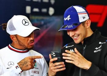 Mercedes recrute Esteban Ocon pour remplacer Lewis Hamilton.