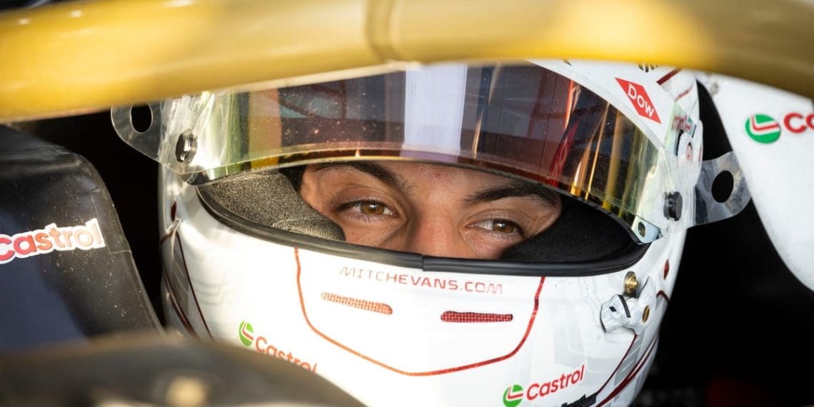 Misano Electric Prix: Evans cala incertezas pessoais para garantir a posição de largada mais alta