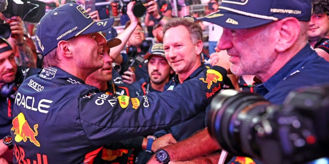 Horner nega que contrato de Verstappen na Red Bull F1 tenha cláusula relacionada a Newey.