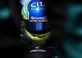 Alonso e Russell: táticas de batalha controversas ultrapassaram limites.