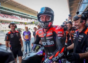 Espargaro lidera a última sessão de MotoGP em Catalunya.