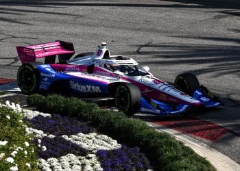 Rosenqvist conquista pole position na IndyCar em Long Beach.