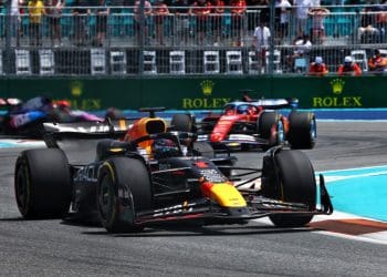 Leclerc lamenta perder vantagem aerodinâmica para Verstappen na F1 Sprint de Miami