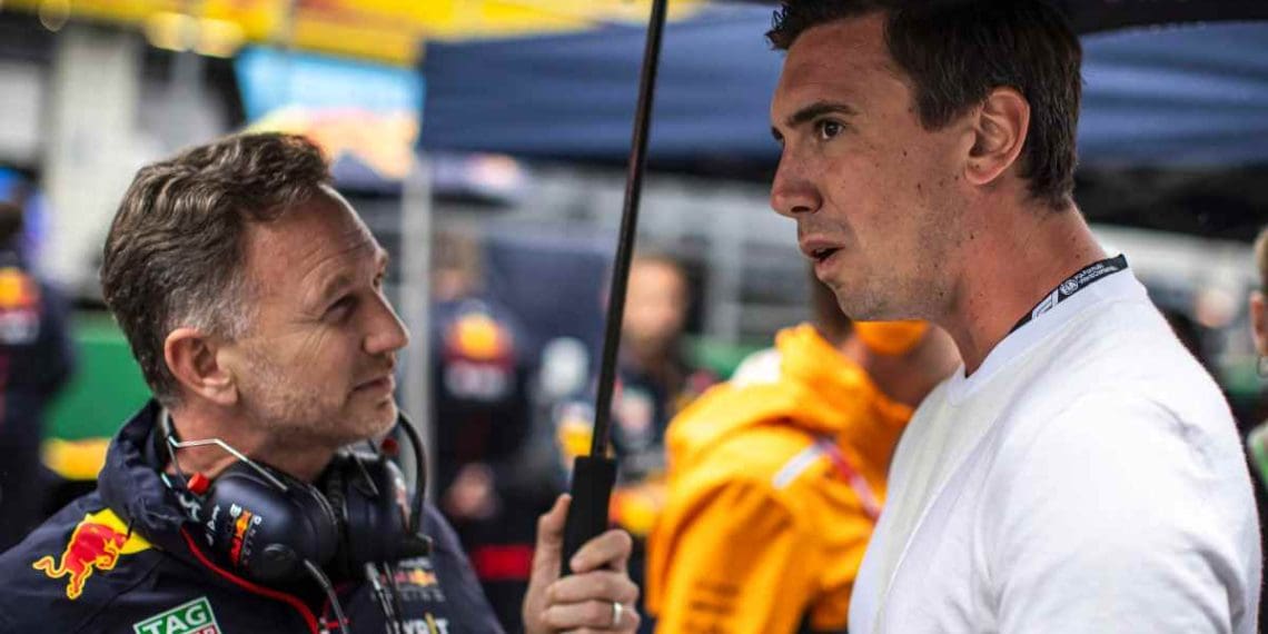 Christian Horner está causando atrito na Red Bull Racing com rumores de uma tentativa de ganhar mais poder na equipe.
