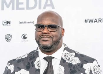 SHAQ SENDS MESSAGE TO TAYLOR SWIFT