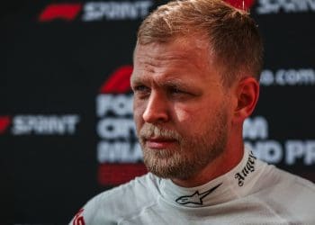Magnussen não está na Fórmula 1 para fazer babá em meio a rumores de Bearman para a Haas