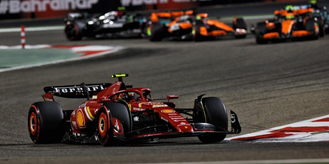 Sainz: Surpreendido com o ritmo contra a Red Bull no Bahrein