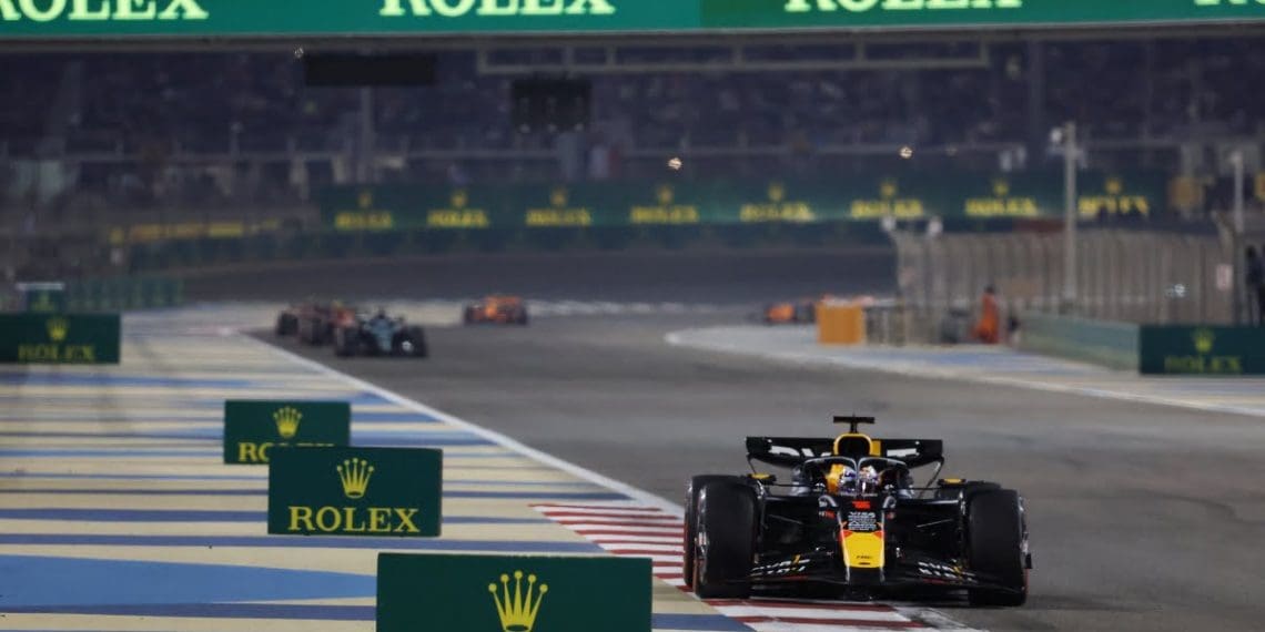 Verstappen garante vitória dominante na abertura da temporada de Fórmula 1 no Bahrein