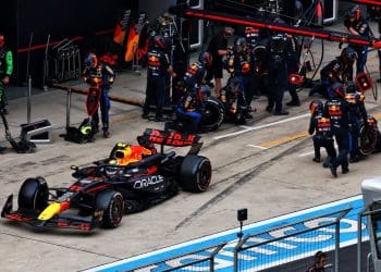 Horner: Perez dominaria Norris no Grande Prêmio da China da F1 sem Carro de Segurança.