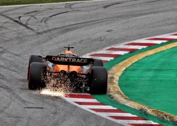 Piastri arriscou durante o treino classificatório do GP da Espanha de F1 sem nada a perder.