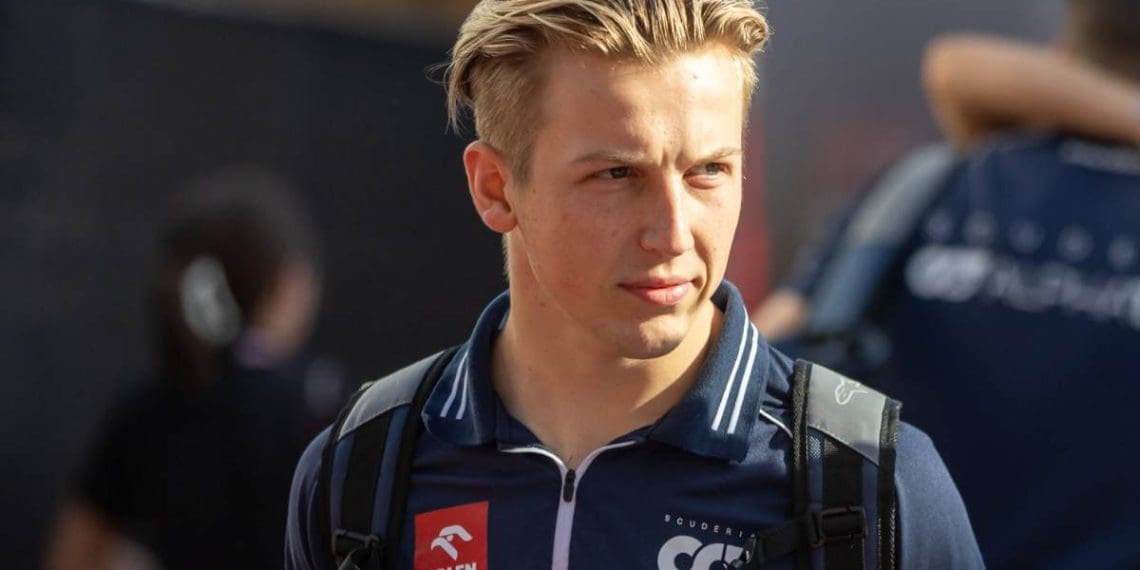 Liam Lawson reconhece incerteza sobre seu futuro na F1 apesar de impressionante estreia em 2023.