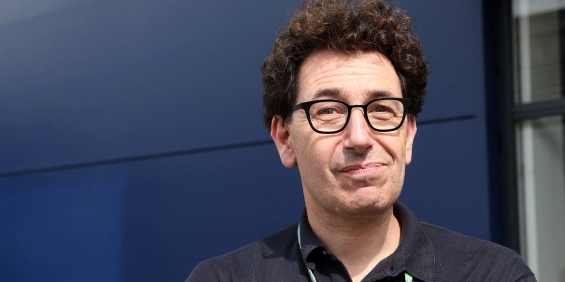 Chefe da Ferrari Binotto ligado a possível retorno à Fórmula 1 com Aston Martin – Relatório