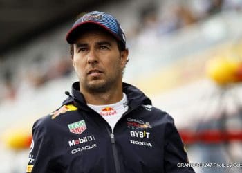 Perez pede desculpas por decepcionar sua equipe da Red Bull.